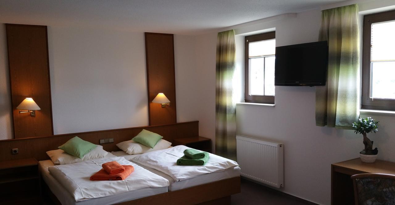 Hotel Am Markt 에렌프리더스도르프 외부 사진