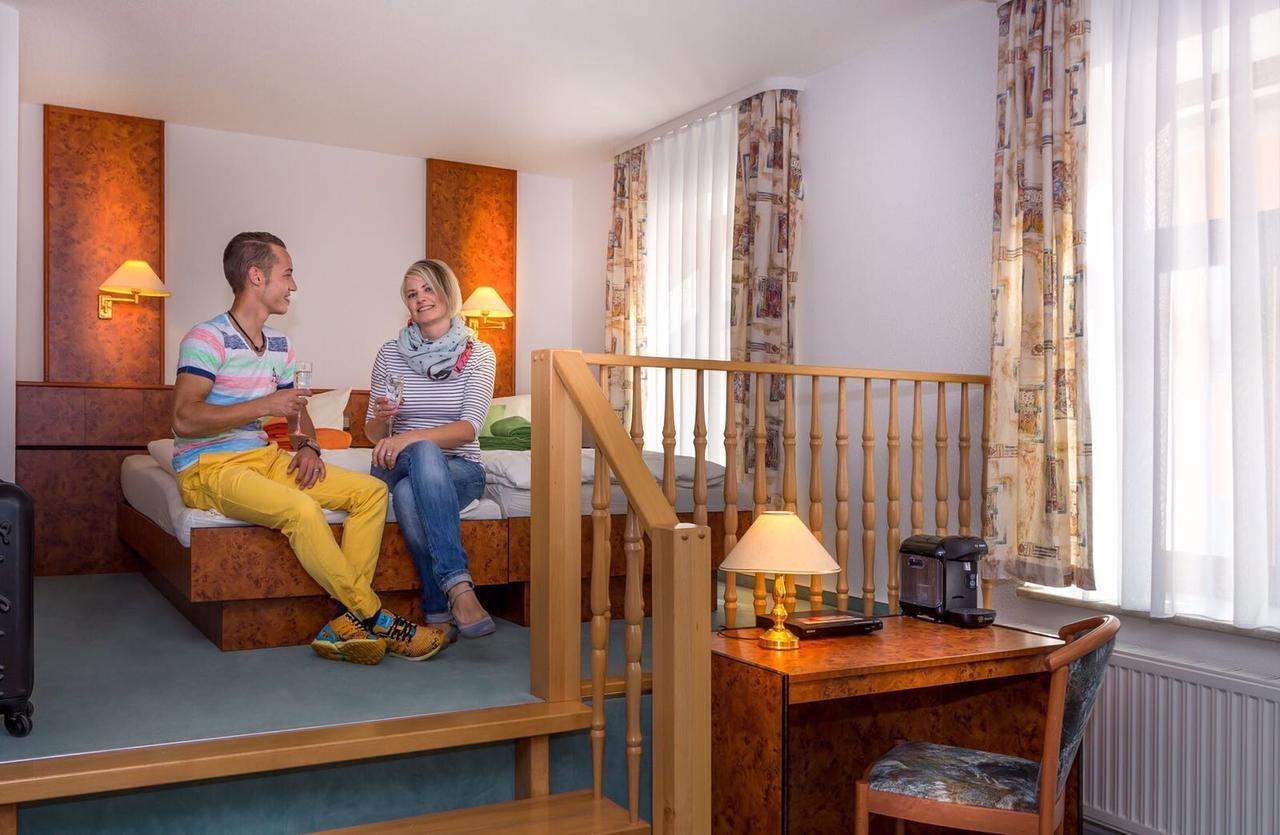 Hotel Am Markt 에렌프리더스도르프 외부 사진