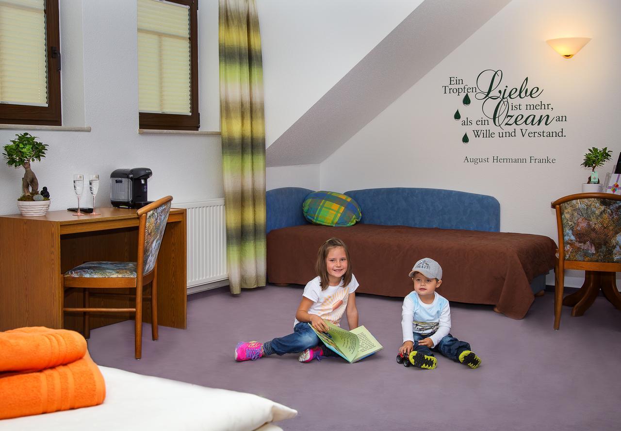 Hotel Am Markt 에렌프리더스도르프 외부 사진